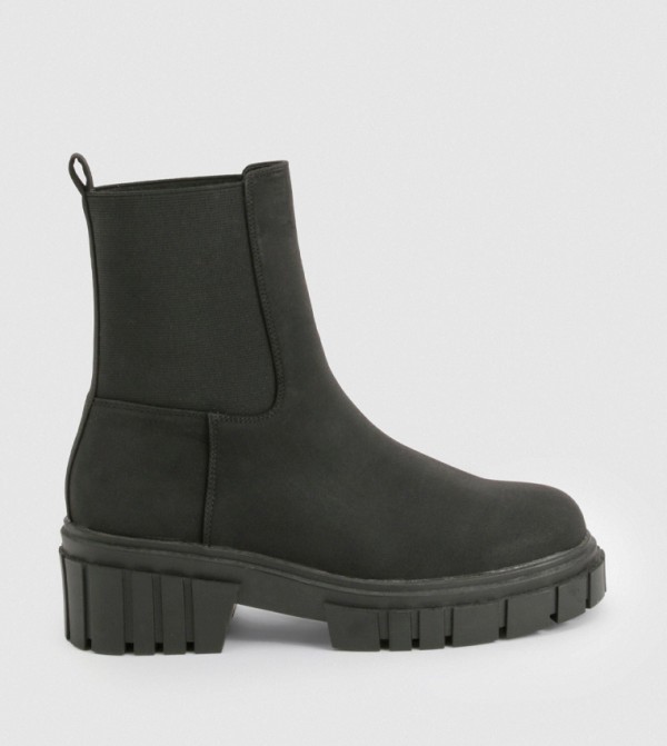 Wide Fit Nubuck Cleated Sole Chelsea Boots