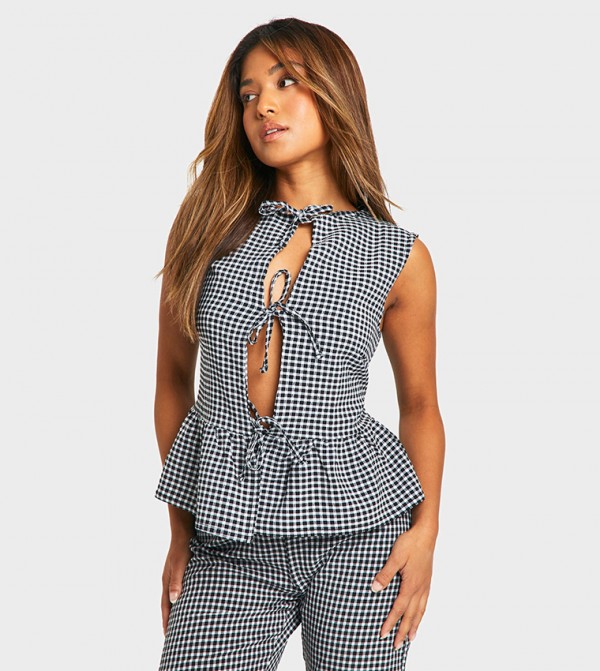 Petite Seersucker Gingham Tie Front Peplum Top