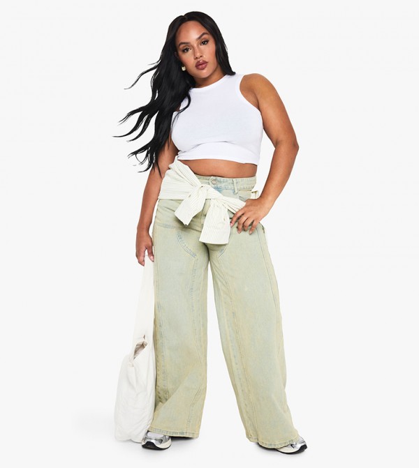 Curve Vintage Wash Distressed Applique Straight Fit Jeans