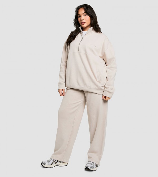 Curve Embroidered Straight Fit Pants