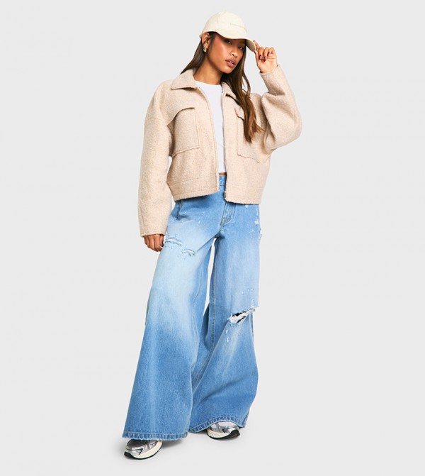 Low Rise Distressed Detail Wide Leg Jeans