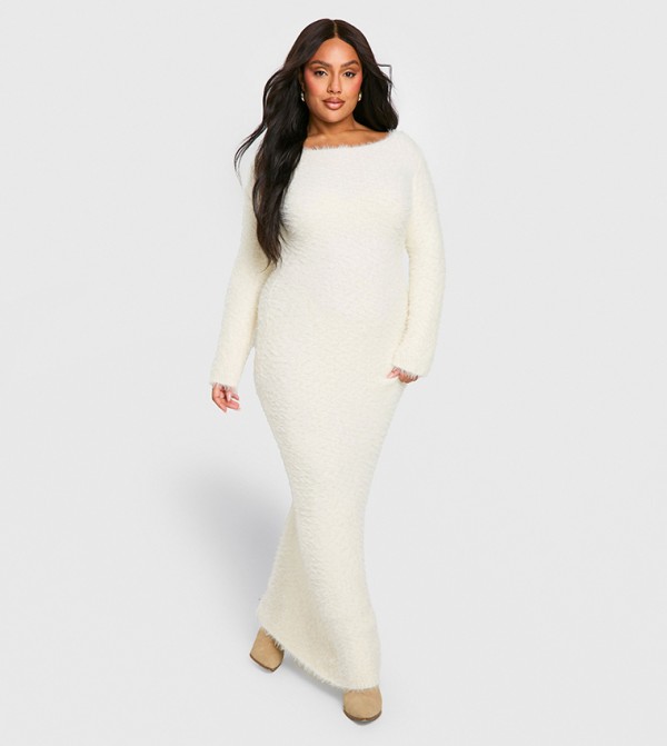 Curve Knitted Long Sleeves Maxi Dress