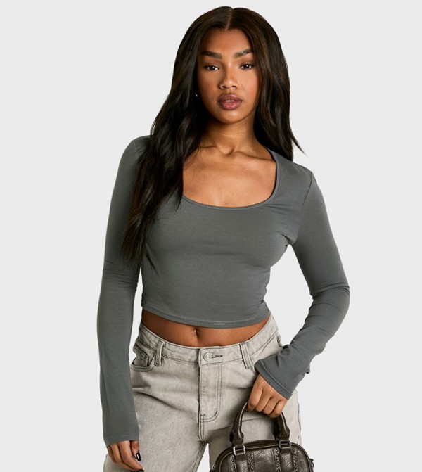 Scoop Neck Long Sleeves Top