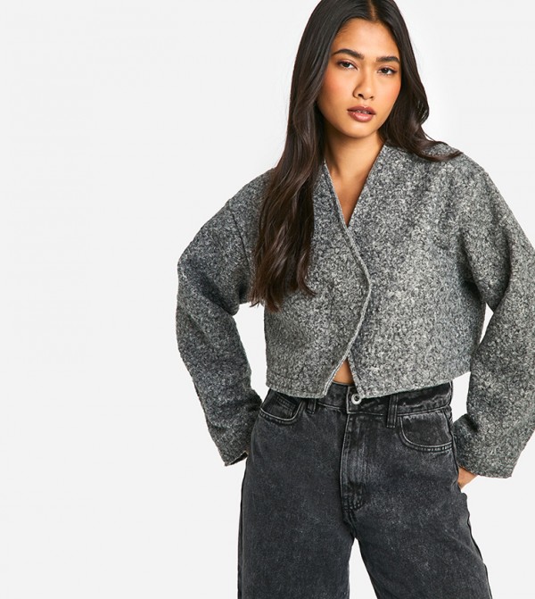 Textured Long Sleeves Crop Jacket