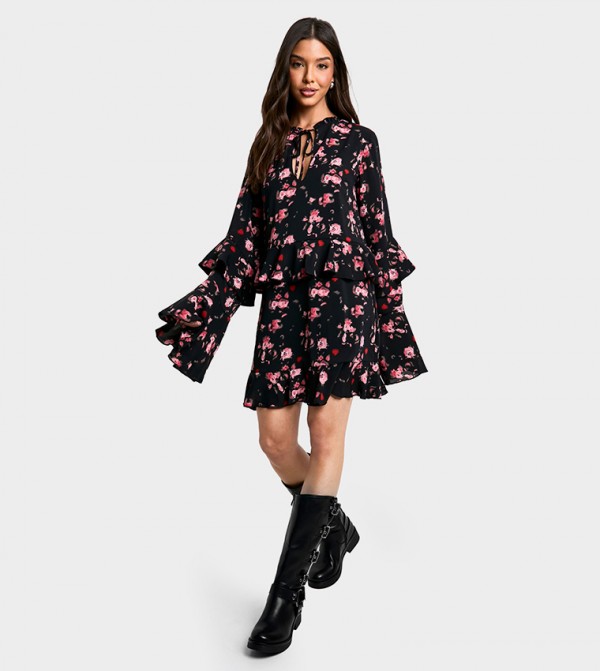 Floral Printed Long Sleeves Keyhole Detail Skater Mini Dress