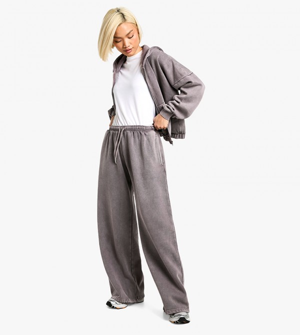 Garment Dyed Mid Rise Straight Fit Sweatpants