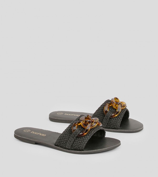 Chain Hardware Detail Flat Sandals