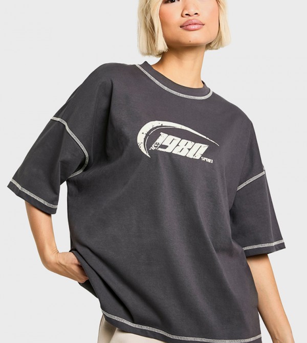 1980 Printed Contrast Stitch Oversized T-Shirt