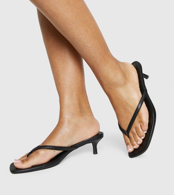 Low Toe Post Kitten Heel Sandals