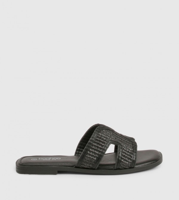Raffia Cut-Out Flat Sandals