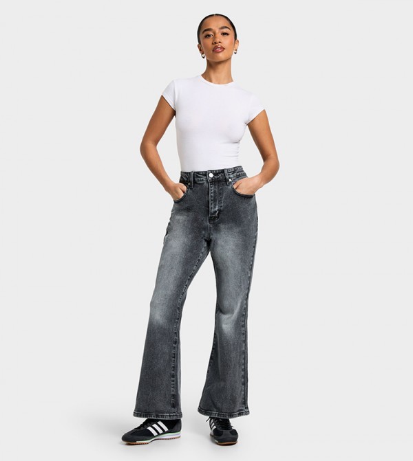 Petite Flared Jeans