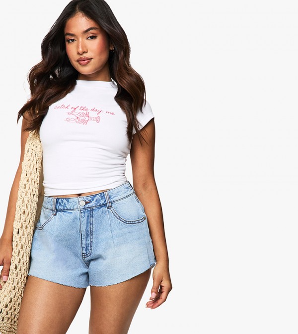 Petite Flippy Wide Leg Denim Shorts