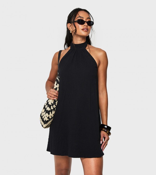 فستان ميني بياقة هالتر 