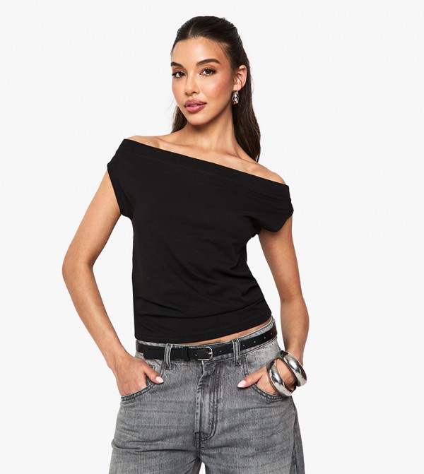 Off Shoulder Fitted Waist Top