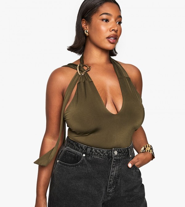 Curve Halter Keyhole Ruched Side Top