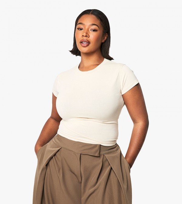 Curve Solid Crew Neck Fitted Top