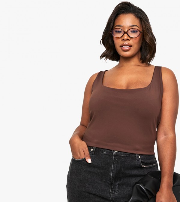 Curve Sculpt Square Neck Sleeveless Top