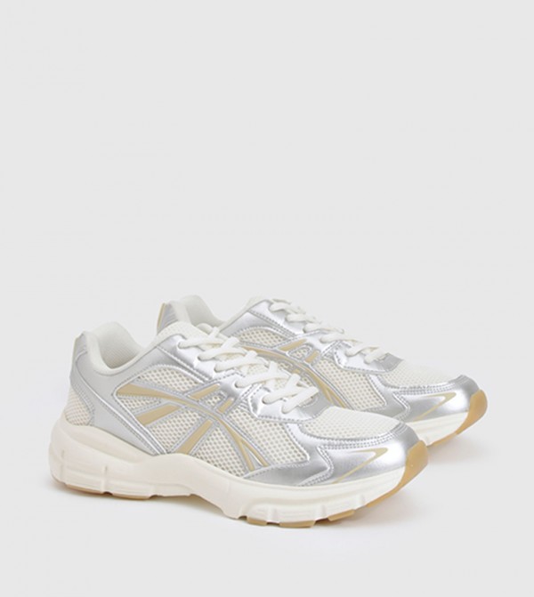 Contrast Tonal Striped Low-Top Sneakers