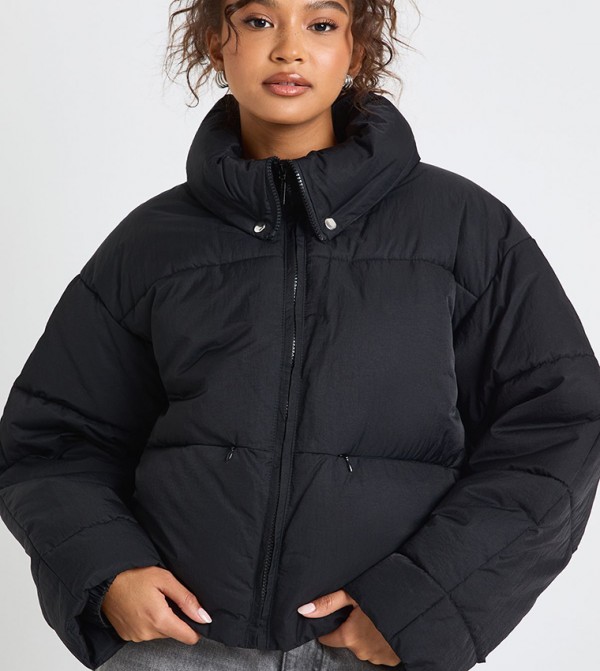 Solid Neck Detail Puffer Jacket