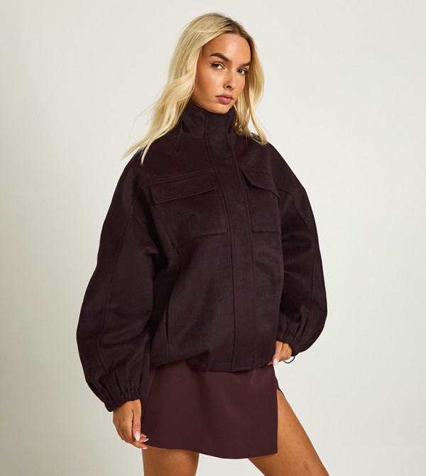 جاكيت اوفرسايز شبه صوف بياقة عالية