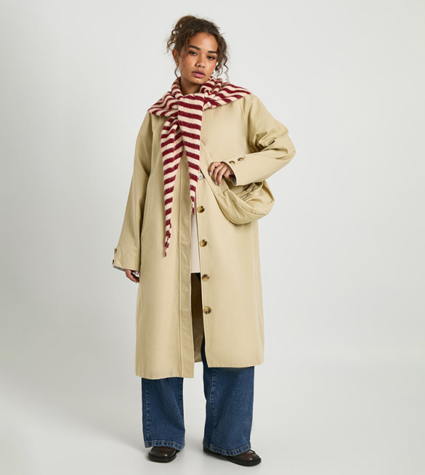 جاكيت ترنش بياقة وشنطة 