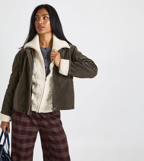 جاكيت شامواه صناعي بياقة 