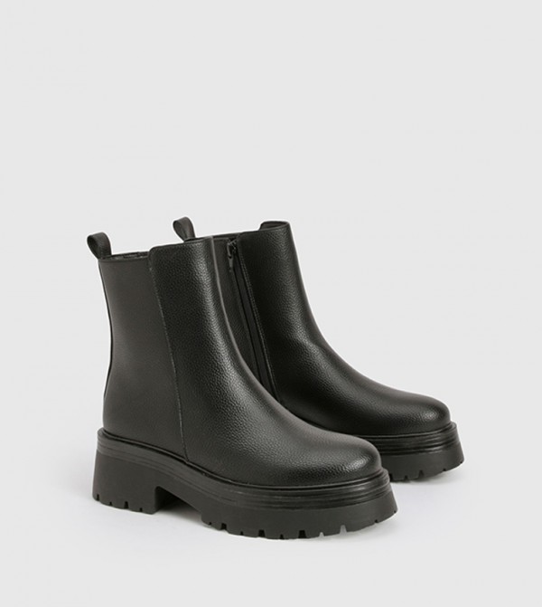 Chunky Elastic Panel Chelsea Boots