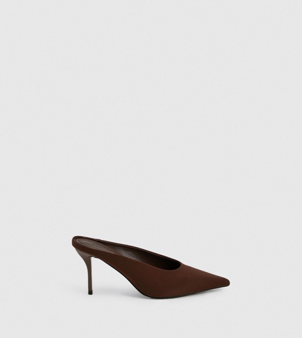 Pointed Toe Mule Pumps