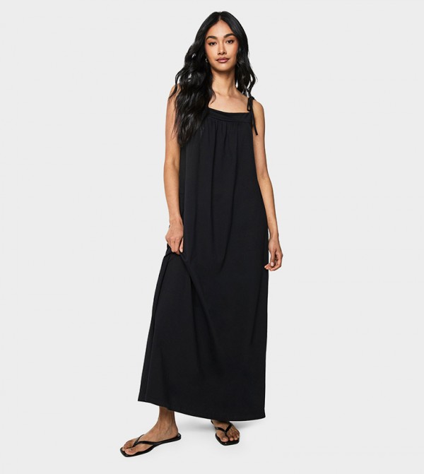 Solid Tie Strap Maxi Dress