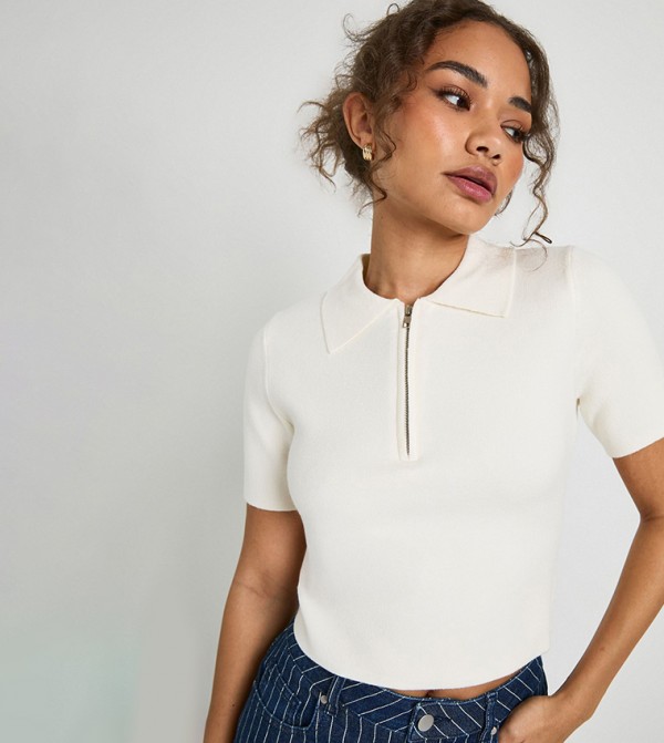 تيشيرت بولو محبوك بسحاب وكم قصير