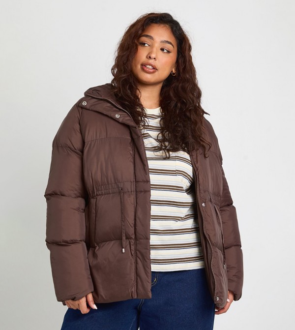Curve Hooded Puffer Coat