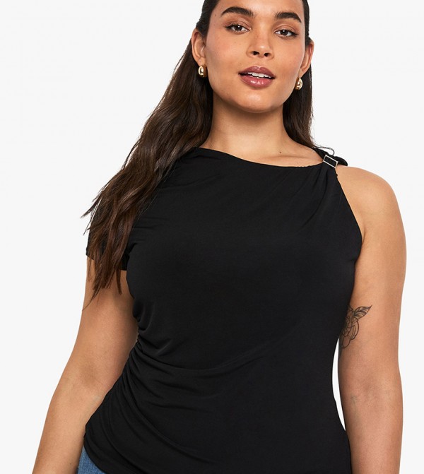 توب بحواف ذهبية للمقاسات الكبيرة 