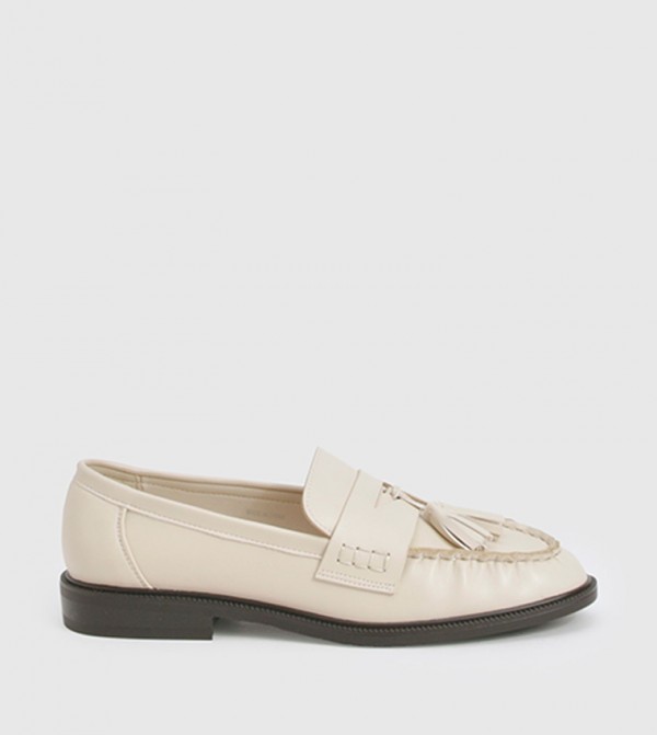 Ruched Tassel Loafers