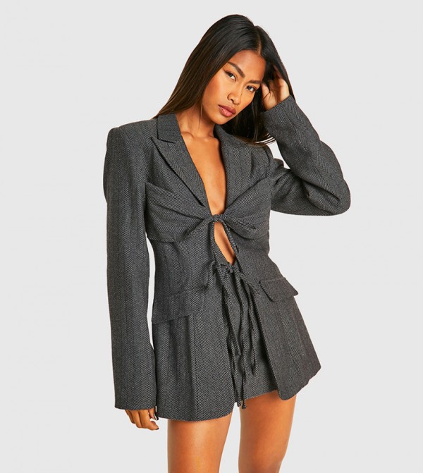 بليزر ضيق بربطة أمامية 