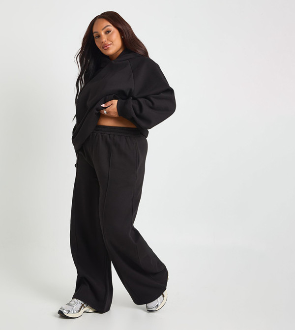 Curve Core Pintuck Detail Straight Fit Sweatpants