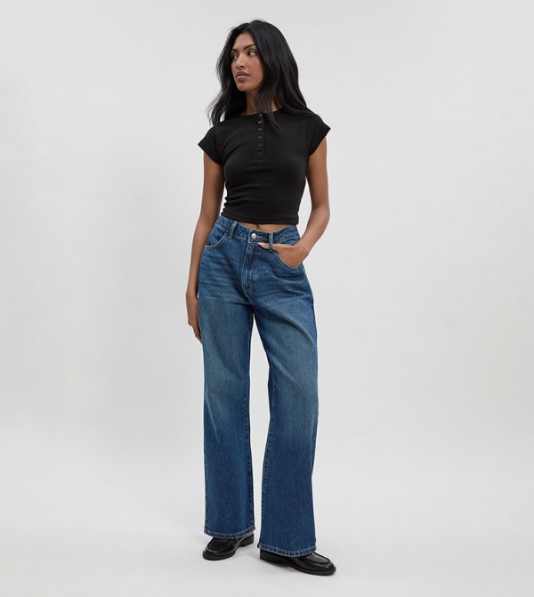 High Waist Straight Fit Jeans