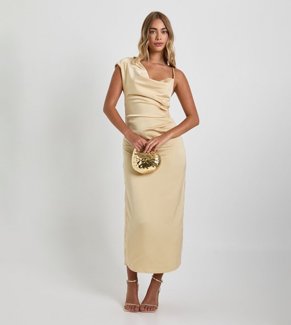 فستان ميداكسي بفتحة 