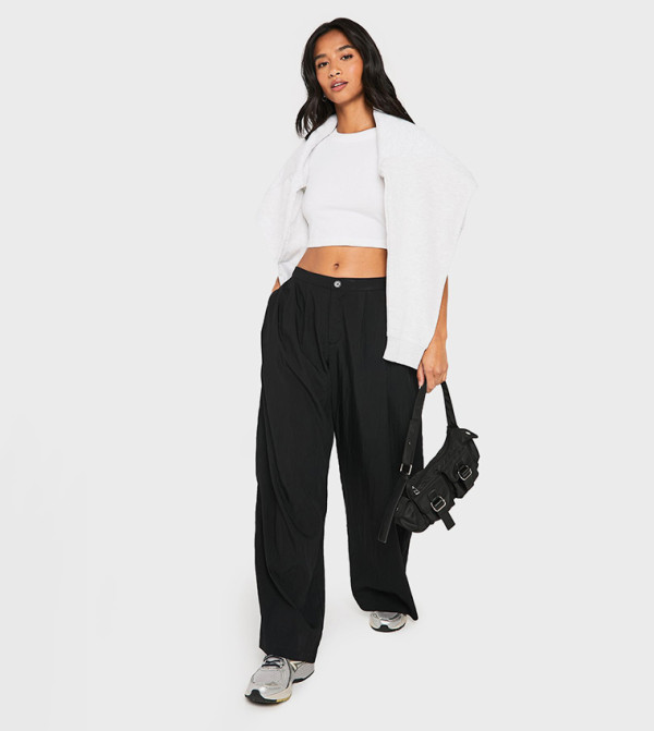 Petite Low Rise Relaxed Fit Trousers