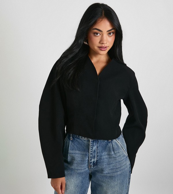 بليزر قصير كم واسع 