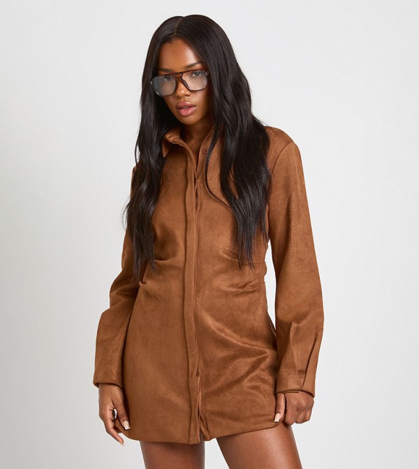 فستان ميني شامواه بخصر مزموم بياقة