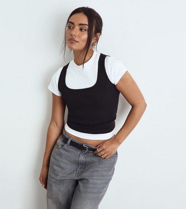 Ribbed Sleeveless Top