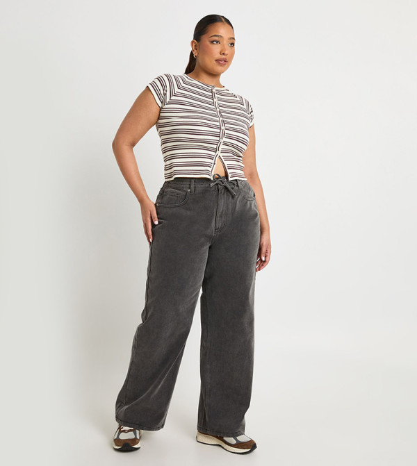 Curve Back Tie Drawstring Waist Straight Fit Jeans