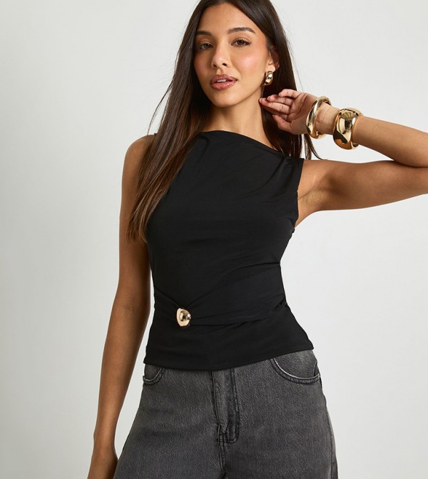 Trim Belt Slash Neck Sleeveless Top
