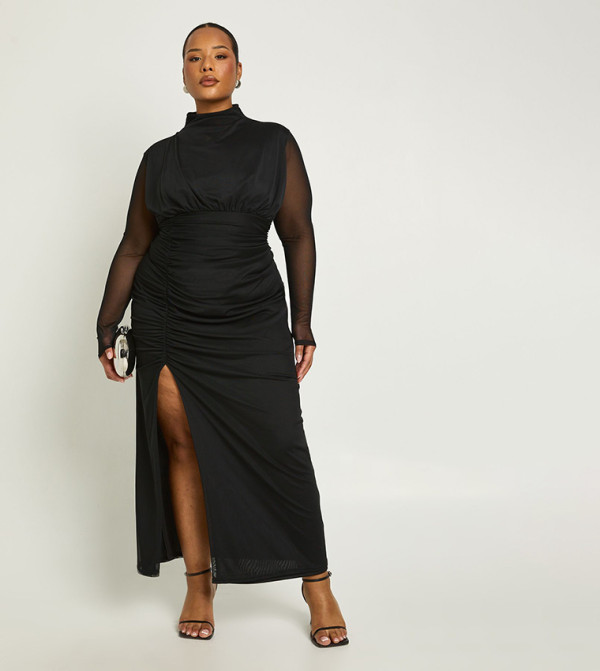 فستان ميداكسي مزموم بقبة عالية للمقاسات الكبيرة 