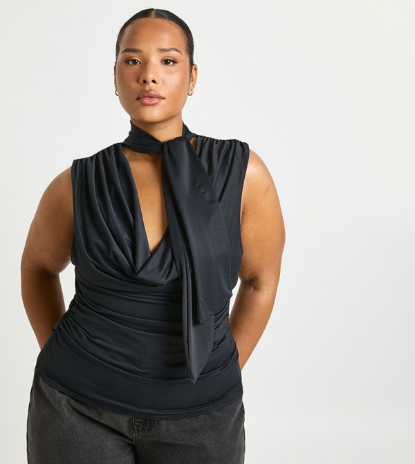 توب لف بياقة متدلية للمقاسات الكبيرة 