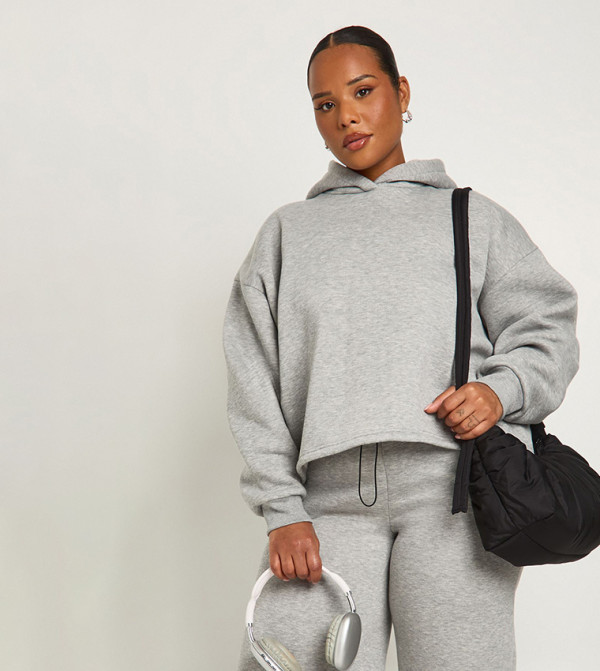 هودي أوفرسايز للمقاسات الكبيرة 