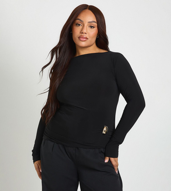 توب مزموم بكم طويل للمقاسات الكبيرة 