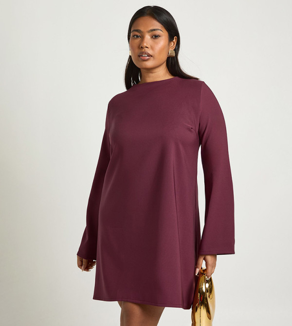 Curve Flare Sleeves Tie Back Shift Dress