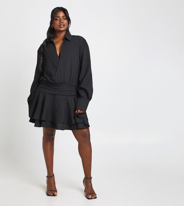 فستان ميني بكشكش للمقاسات الكبيرة