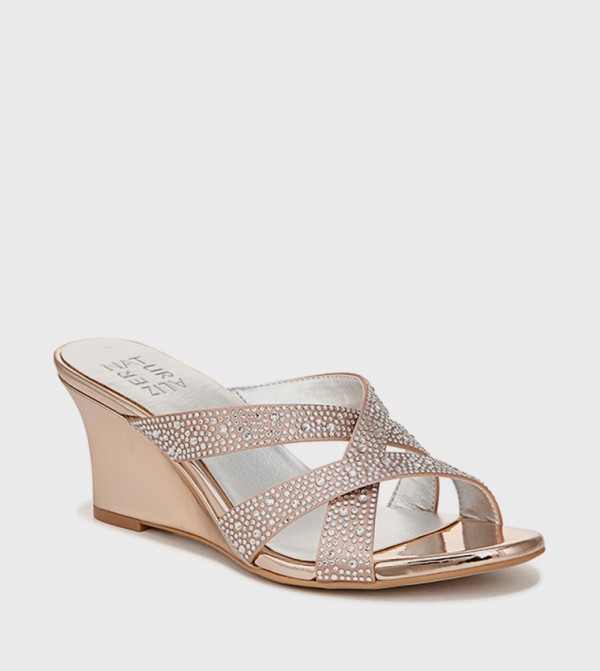 Naturalizer open toe shoes discount